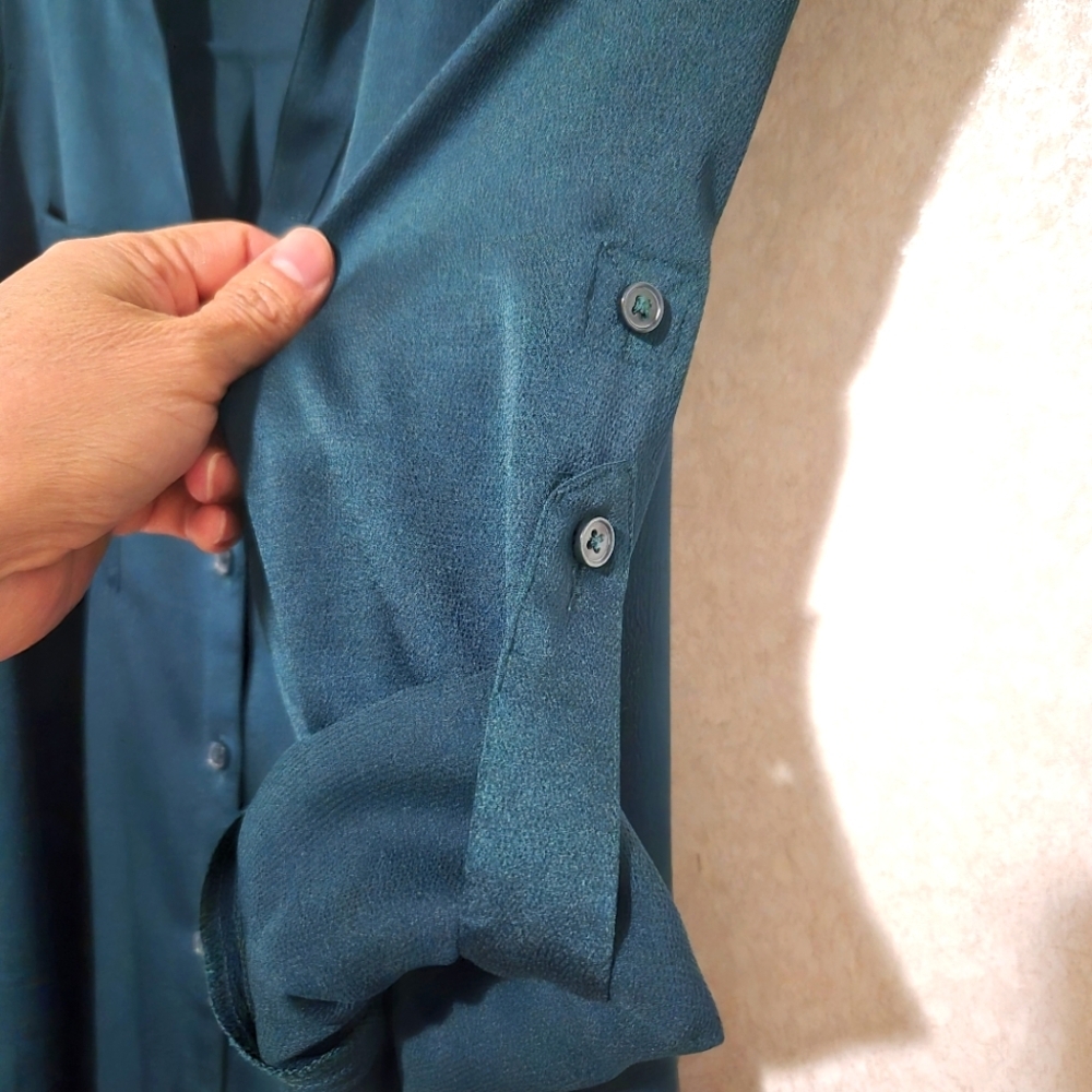 Express Green Notched Collar Relaxed Button Down..SIZE:M - Picture 5 of 11